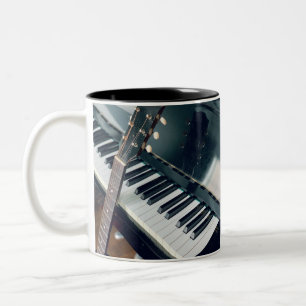Caneca De Café Em Dois Tons Design de Piano bonito