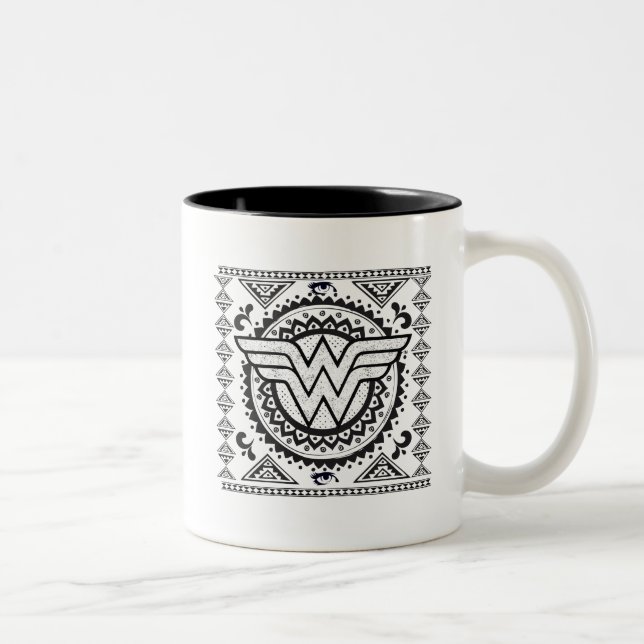 Caneca De Café Em Dois Tons Design espiritual de Mulher Maravilha (Direita)