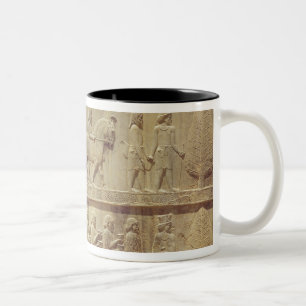 Caneca De Café Em Dois Tons Detalhe do friso do alivio na escadaria do leste