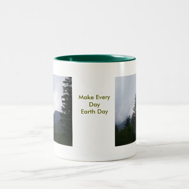 Caneca De Café Em Dois Tons Dia da Terra (Centro)