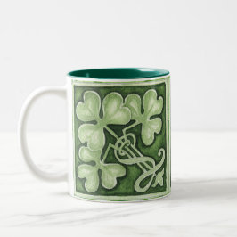 Caneca De Café Em Dois Tons Dia de Patrick com Shamrock Green Watercolor T