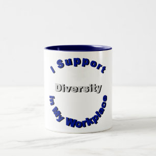 Caneca De Café Em Dois Tons Diversidade do apoio em minha caneca do local de
