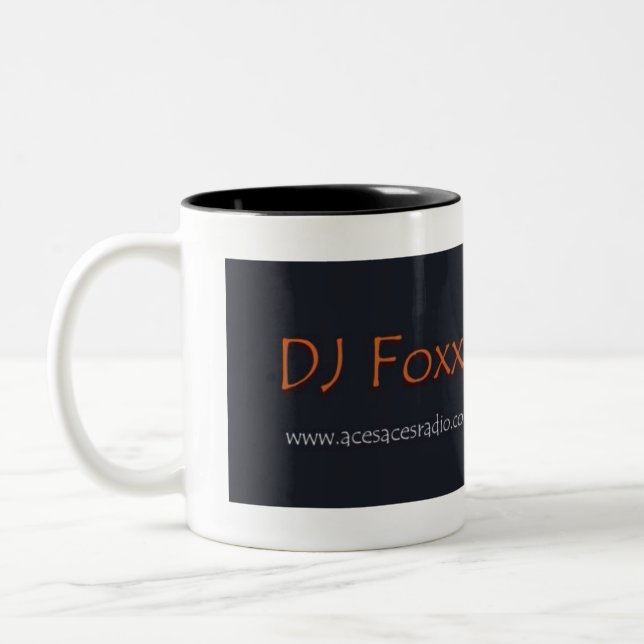 Caneca De Café Em Dois Tons DJ Foxxy (Esquerda)