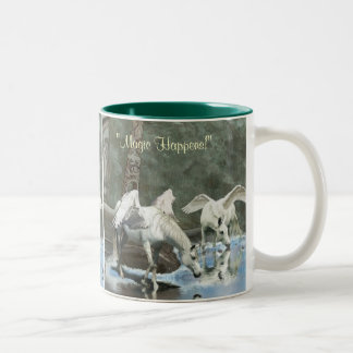 Caneca De Café Em Dois Tons Dois Bebendos Pegasi por Totem Poles Fantasy Art M