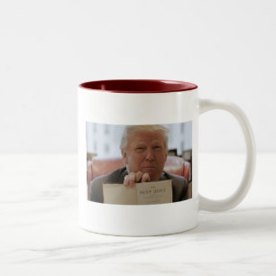 Caneca De Café Em Dois Tons Donald Trump que guardara a bíblia - café do