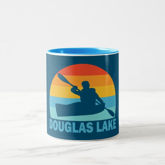 Caneca De Café Em Dois Tons Douglas Lake Tennessee Kayak (Centro)