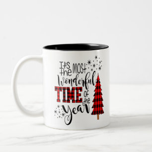 Caneca De Café Em Dois Tons É a época mais maravilhosa do ano da Christma Feia