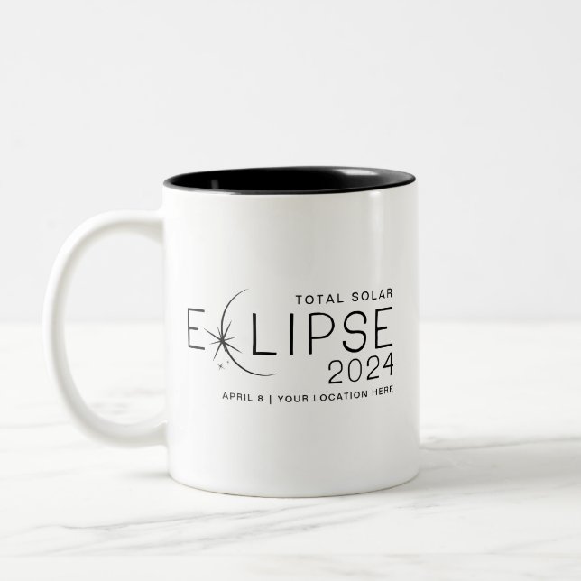 Caneca De Café Em Dois Tons Eclipse Solar 2024 Localização Personalizada Comem (Esquerda)