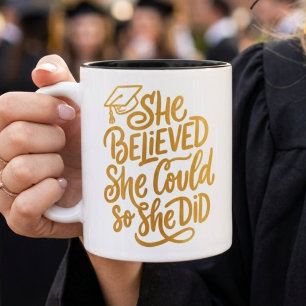 Caneca De Café Em Dois Tons Ela Fez Isso Citação de Formatura Turma de 2026 Gr