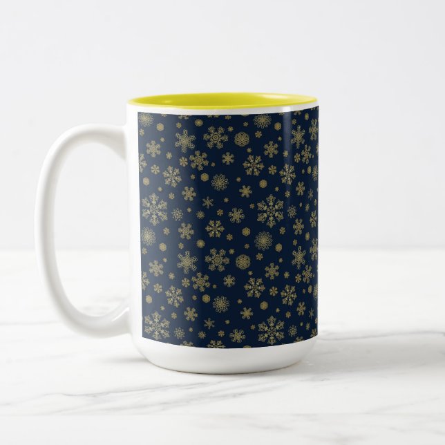 Caneca De Café Em Dois Tons Elegant Gold Snowflake Winter Pattern (Esquerda)
