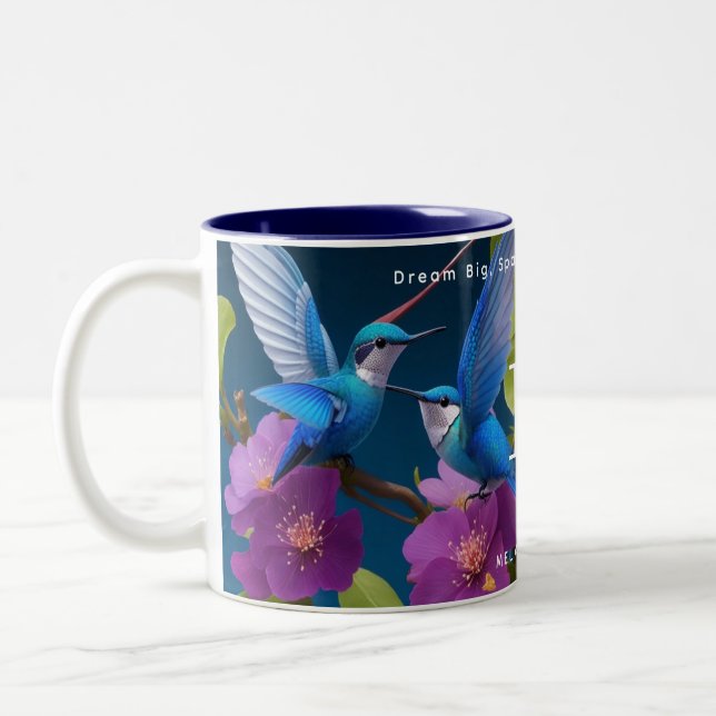 Caneca De Café Em Dois Tons Elegante Azul Roxo Funny Hummingbird Monograma em (Esquerda)