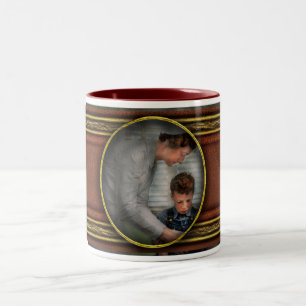 Caneca De Café Em Dois Tons Enfermeira - Arrefecimento de espíritos 1939