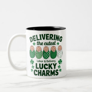 Caneca De Café Em Dois Tons Enfermeira de Trabalho de Parto e Parto Amuleto da
