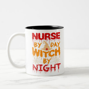 Caneca De Café Em Dois Tons Enfermeira do Dia Bruxa da Noite