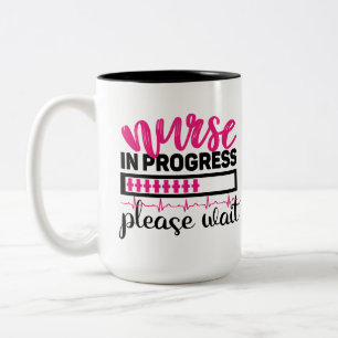 Caneca De Café Em Dois Tons Enfermeira Engraçada em andamento