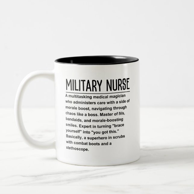 Caneca De Café Em Dois Tons Enfermeira Militar (Esquerda)