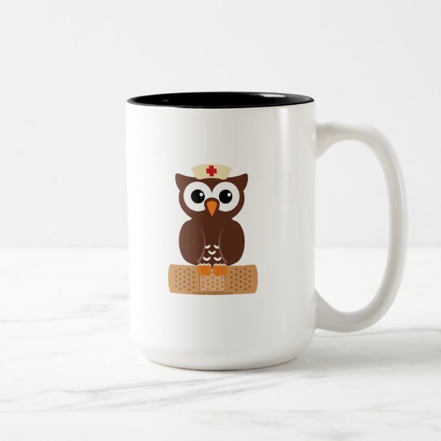 Caneca De Café Em Dois Tons Enfermeiro Owl (com bandaid) (Direita)