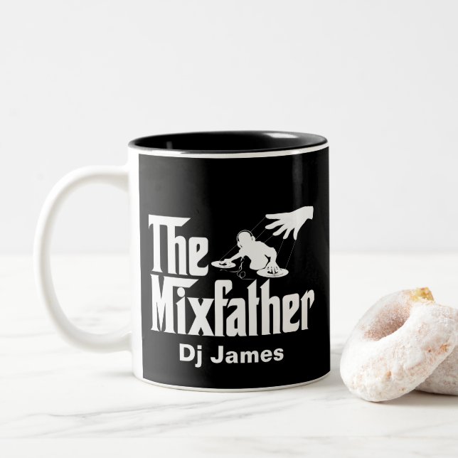 Caneca De Café Em Dois Tons Engraçado DJ O Mixdad Disk Jockey Remix (Com Donut)
