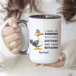 Caneca De Café Em Dois Tons Engraçado "Idiotas Acontecem" Pato ZangadoPersonal