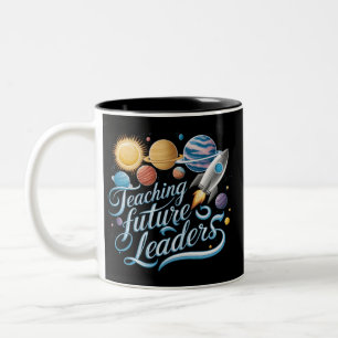 Caneca De Café Em Dois Tons Ensinando Futuros Líderes Professor Planeta Espaci