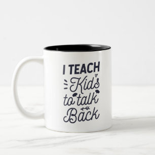 Caneca De Café Em Dois Tons Ensino As Crianças A Falar De Volta