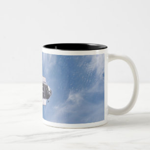 Caneca De Café Em Dois Tons Esforço 26 do vaivém espacial