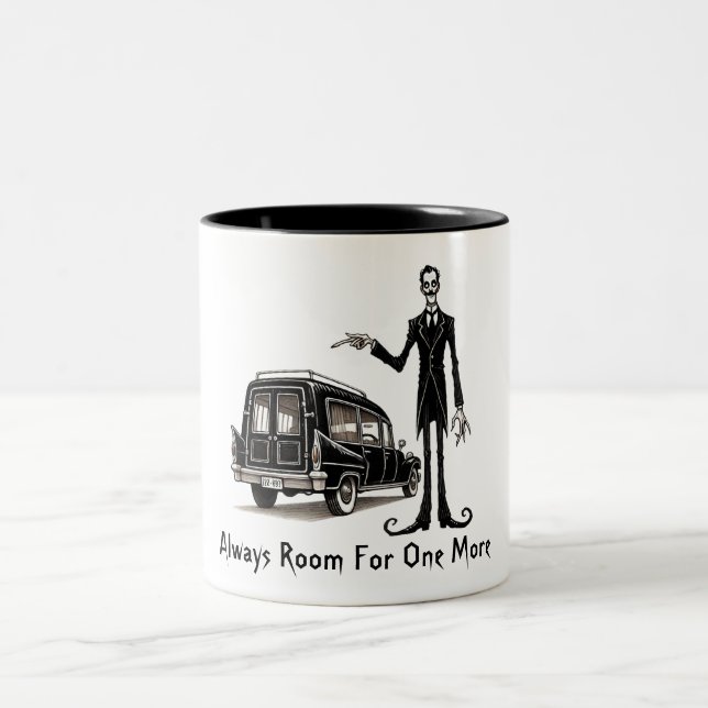 Caneca De Café Em Dois Tons Espaço Para Mais Um (Centro)