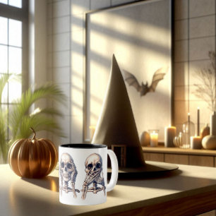 Caneca De Café Em Dois Tons Esqueletos: Não se vê mau sem ouvir mau não falar