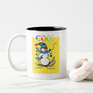 Caneca De Café Em Dois Tons Esqui Colorido de Snowman bonitão engraçado es