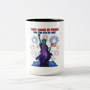 Caneca De Café Em Dois Tons Estátua da Liberdade Alien 4 de Julho