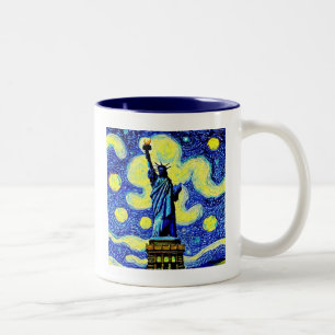 Caneca De Café Em Dois Tons Estátua da Noite Estrelada da Liberdade em Nova Io