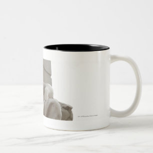 Caneca De Café Em Dois Tons Estátua indiana americana do Museu Nacional