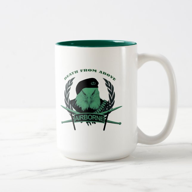 Caneca De Café Em Dois Tons Estilo militar das insígnias das tropas (Direita)