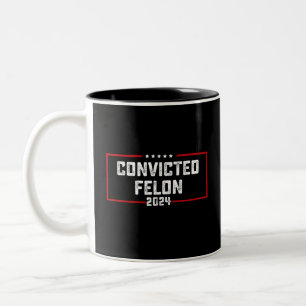 Caneca De Café Em Dois Tons Estou votando no criminoso condenado pró-Trump 202