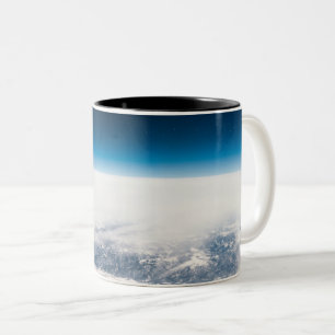 Caneca De Café Em Dois Tons Estrelas Coloridas
