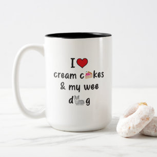 Caneca De Café Em Dois Tons Eu Amo Bolos De Creme E Meu Cachorro De Semana