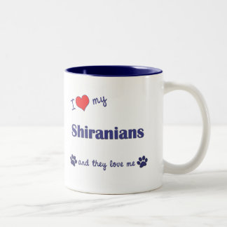 Caneca De Café Em Dois Tons Eu amo meu Shiranians (os cães múltiplos)