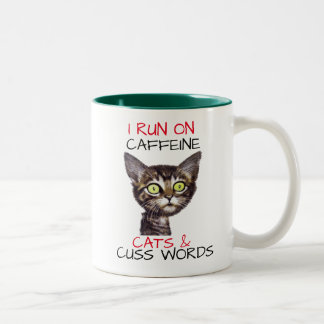 CANECA DE CAFÉ EM DOIS TONS EU CORRO EM GATOS DE CAFEÍNA E PALAVRAS DE CUSTO
