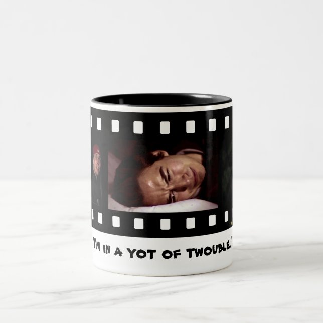Caneca De Café Em Dois Tons "Eu estou em um Yot de Twouble" (Centro)