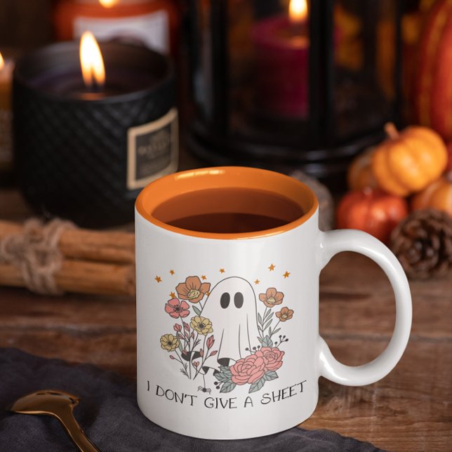 Caneca De Café Em Dois Tons Eu não dou uma folha engraçada (Criador carregado)