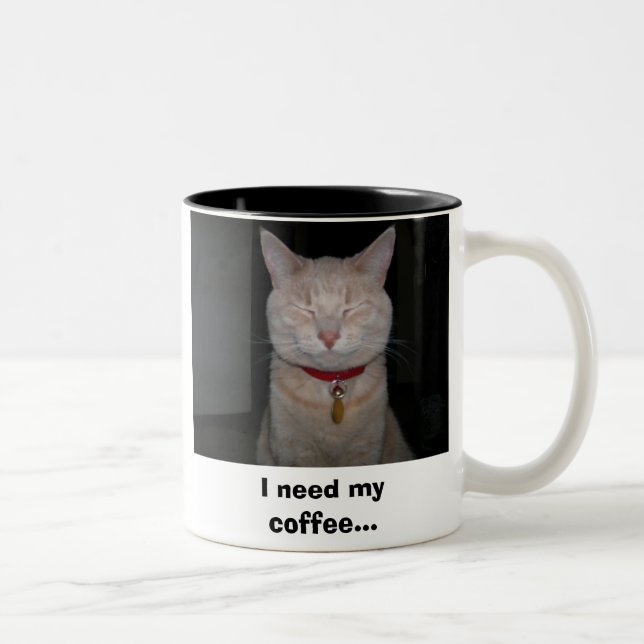 Caneca De Café Em Dois Tons Eu preciso meu café… (Direita)