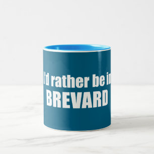Caneca De Café Em Dois Tons Eu Preferencialmente Em Brevard, Carolina do Norte