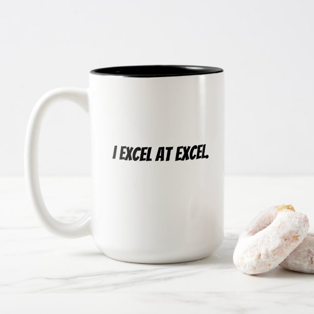 Caneca De Café Em Dois Tons 'Eu sou excelente no Excel' Presente de Aniversári (Com Donut)