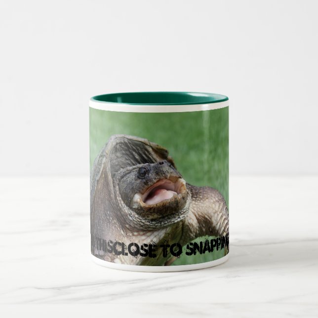 Caneca De Café Em Dois Tons Eu sou thisclose ao agarramento! (Centro)