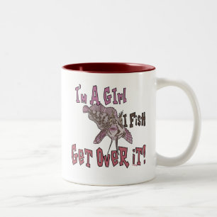Caneca De Café Em Dois Tons Eu sou uma garota que eu peixe supera