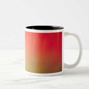 Caneca De Café Em Dois Tons EUA, Idaho. Aurora borealis, luzes de norte às 2