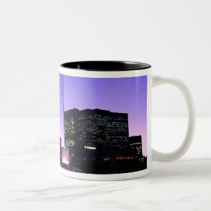 Caneca De Café Em Dois Tons EUA, IL, Chicago. Fonte Buckingham em Grant