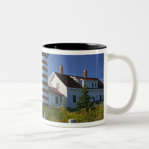 Caneca De Café Em Dois Tons EUA, Maine, Lubec. Farol de Cabeça Oeste Quoddy