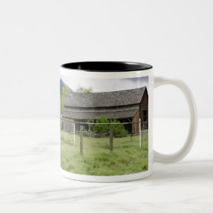 Caneca De Café Em Dois Tons EUA, Utá, cavalos no rancho