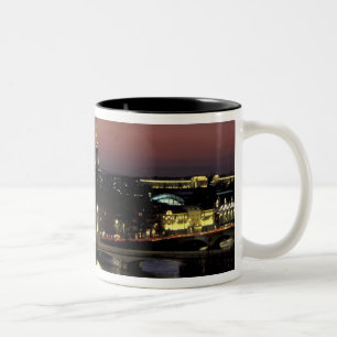 Caneca De Café Em Dois Tons Europa, França, Paris, Vista do pôr do sol da Torr